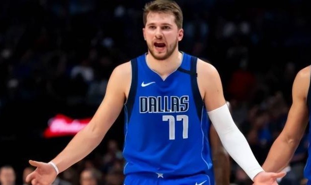 开云APP-一众球星有望触发顶薪续约 东契奇年薪或超7000万