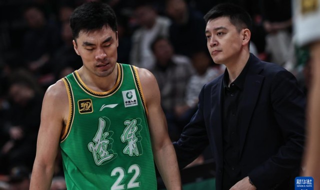 kaiyun-重磅！杨鸣辞任辽宁男篮主帅，近期遭遇四连败成导火索