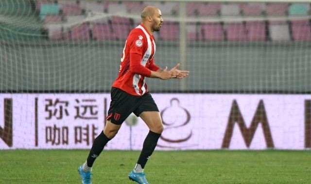 蓉城主帅给球队打气：不觉得我的球员比对手差