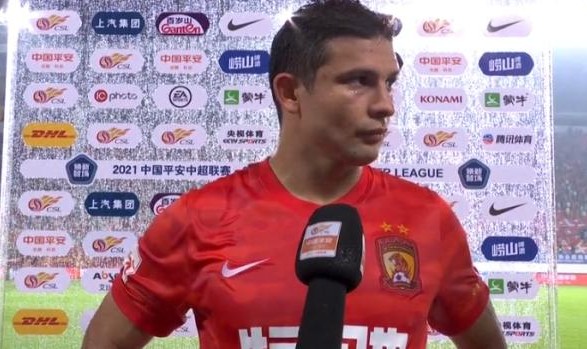 kaiyun-艾克森表示赢球是全队功劳 称球迷可以高兴回家了