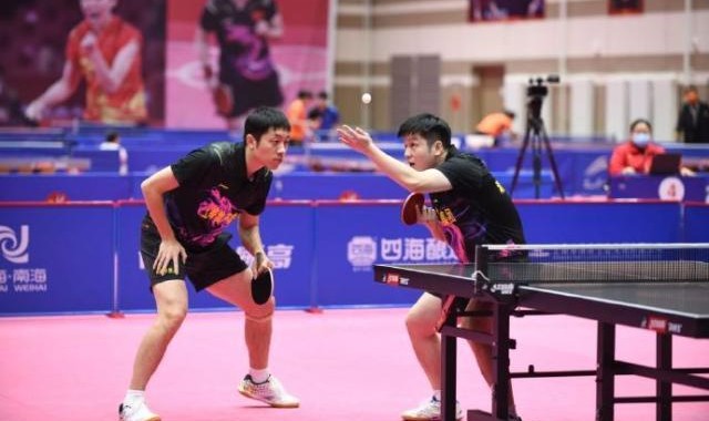 开云体育下载-樊振东一日三赛双线告捷 助上海队轻取乒超两连胜