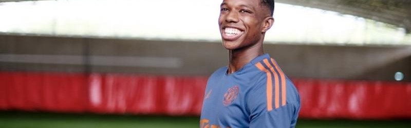 开云-曼联错过名帅！朗尼克全胜，意大利德国都要羡慕，巴莱巴缺点明显