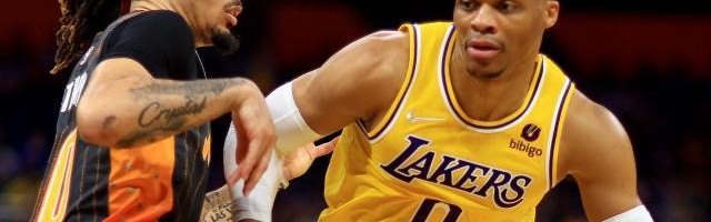 开云-战热火前湖人收获俩好消息：韦少冷静+浓眉伤愈