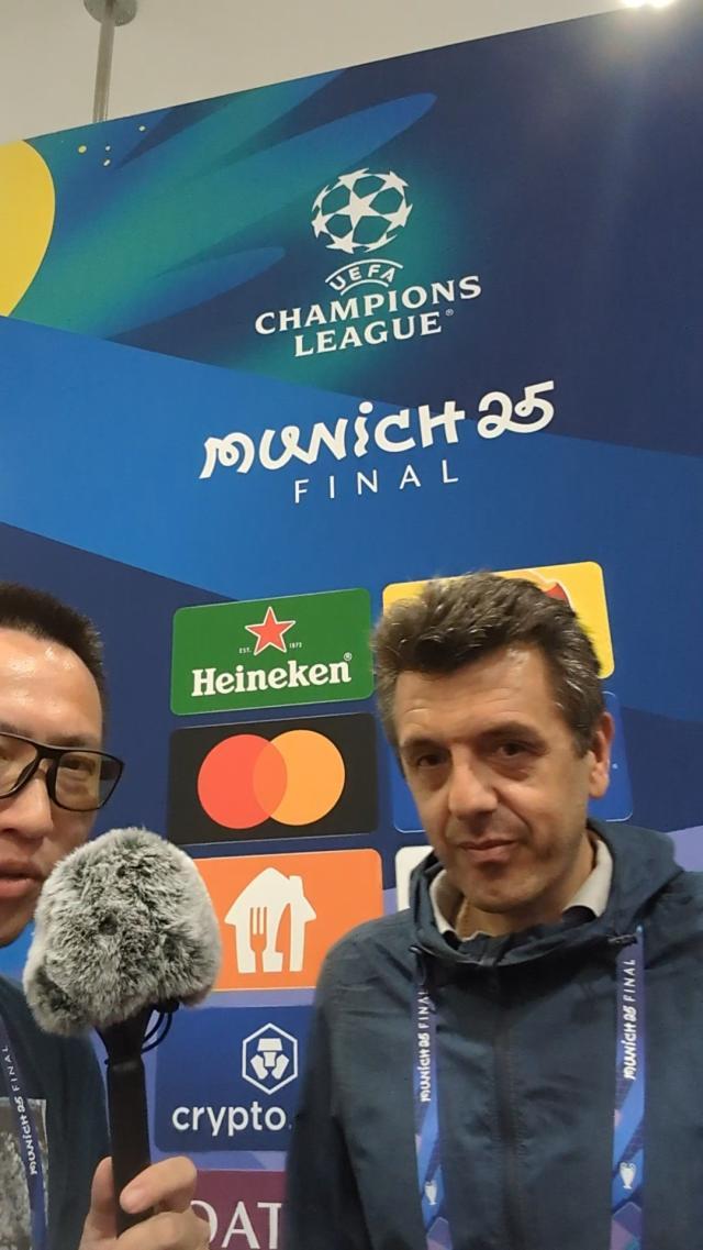 1748778889035088389.jpg f2d7fcb924cc18cfc8ad3c1bc0f86448_.jpg