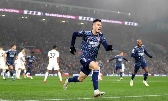 1639873621978047266.jpg 3884.jpg